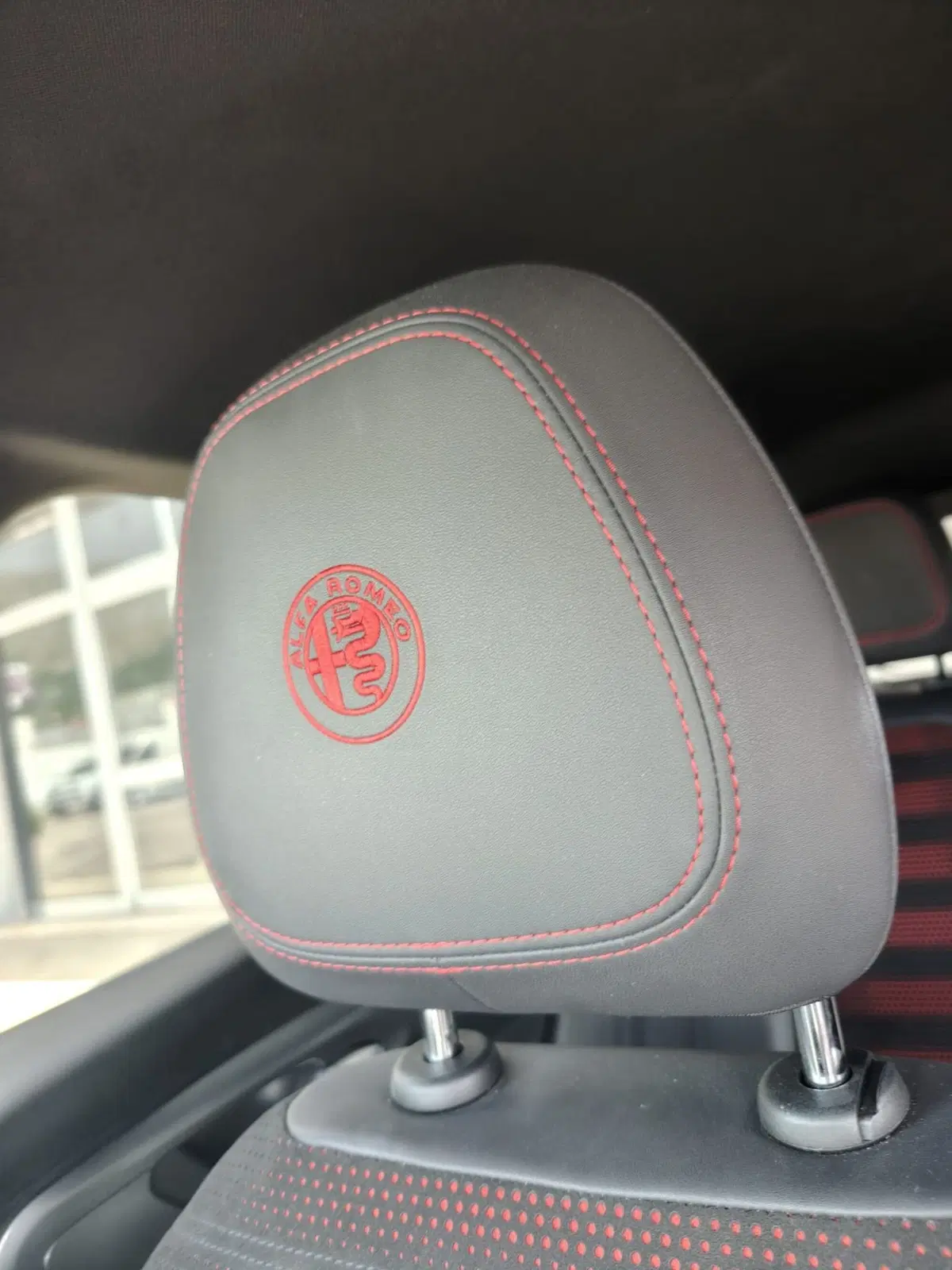 Alfa Romeo Tonale usata a L'Aquila (19)