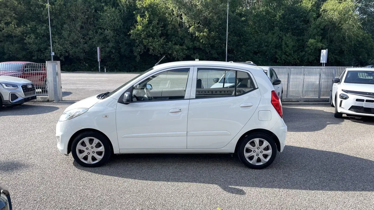 Hyundai i10 usata a Venezia (3)