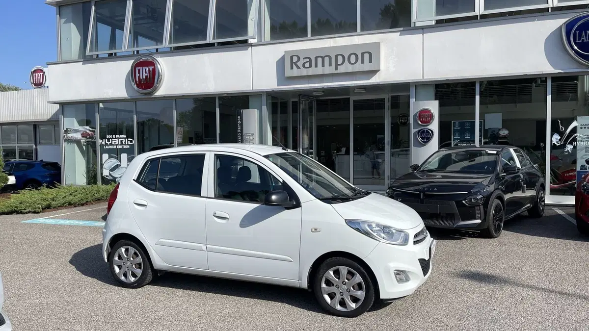 Hyundai i10 usata a Venezia (5)