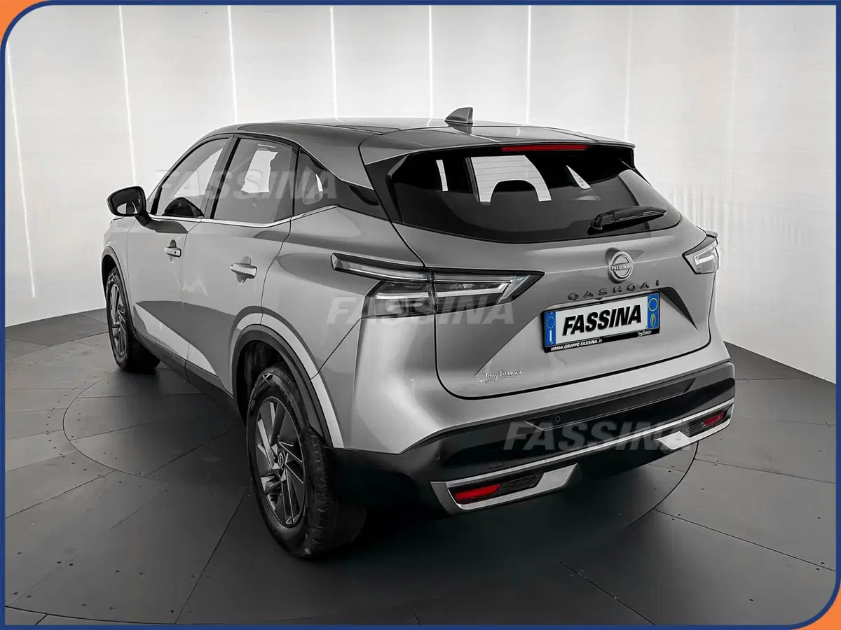 Nissan Qashqai usata a Milano (4)