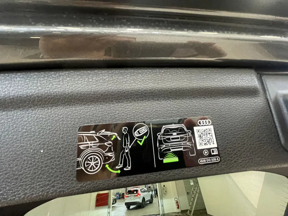 Audi Q3 Sportback nuova a Brescia (20)