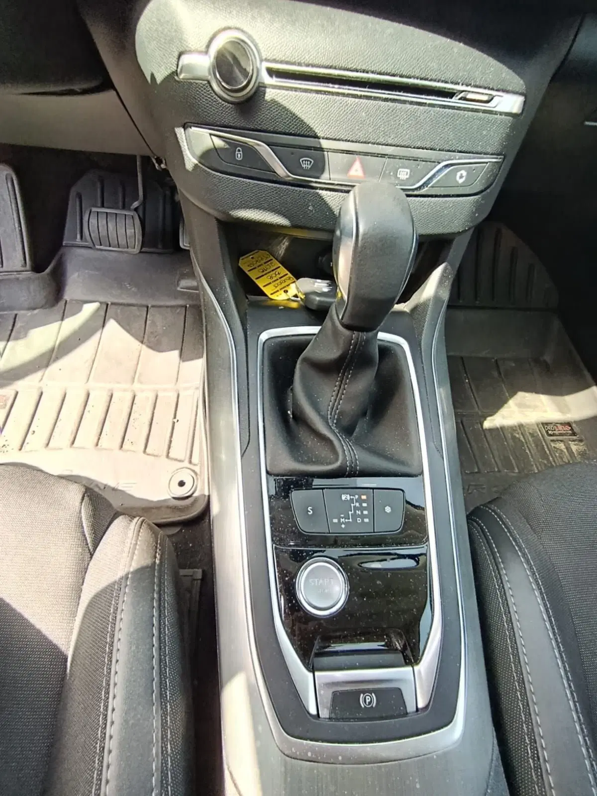 Peugeot 308 SW usata a Massa-Carrara (15)