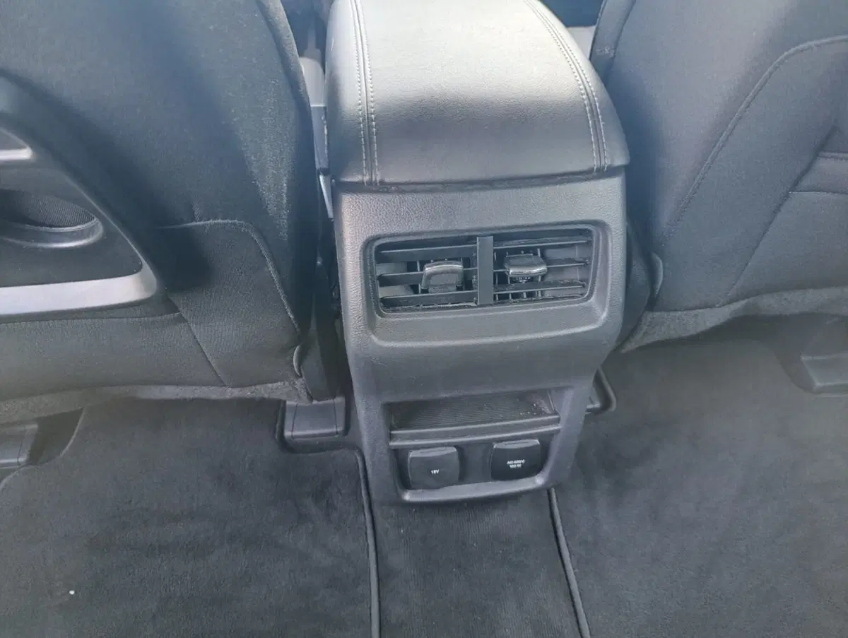 Ford S-Max usata a Massa-Carrara (18)