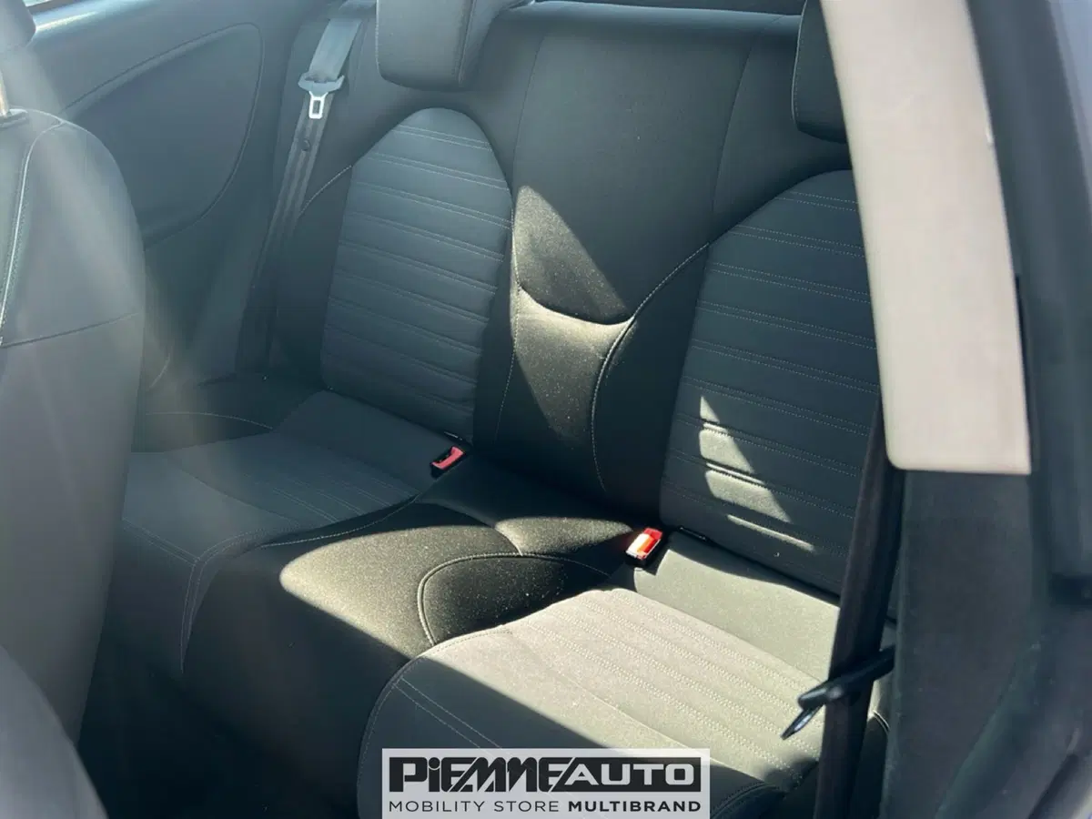 Alfa Romeo MiTo usata a Parma (11)