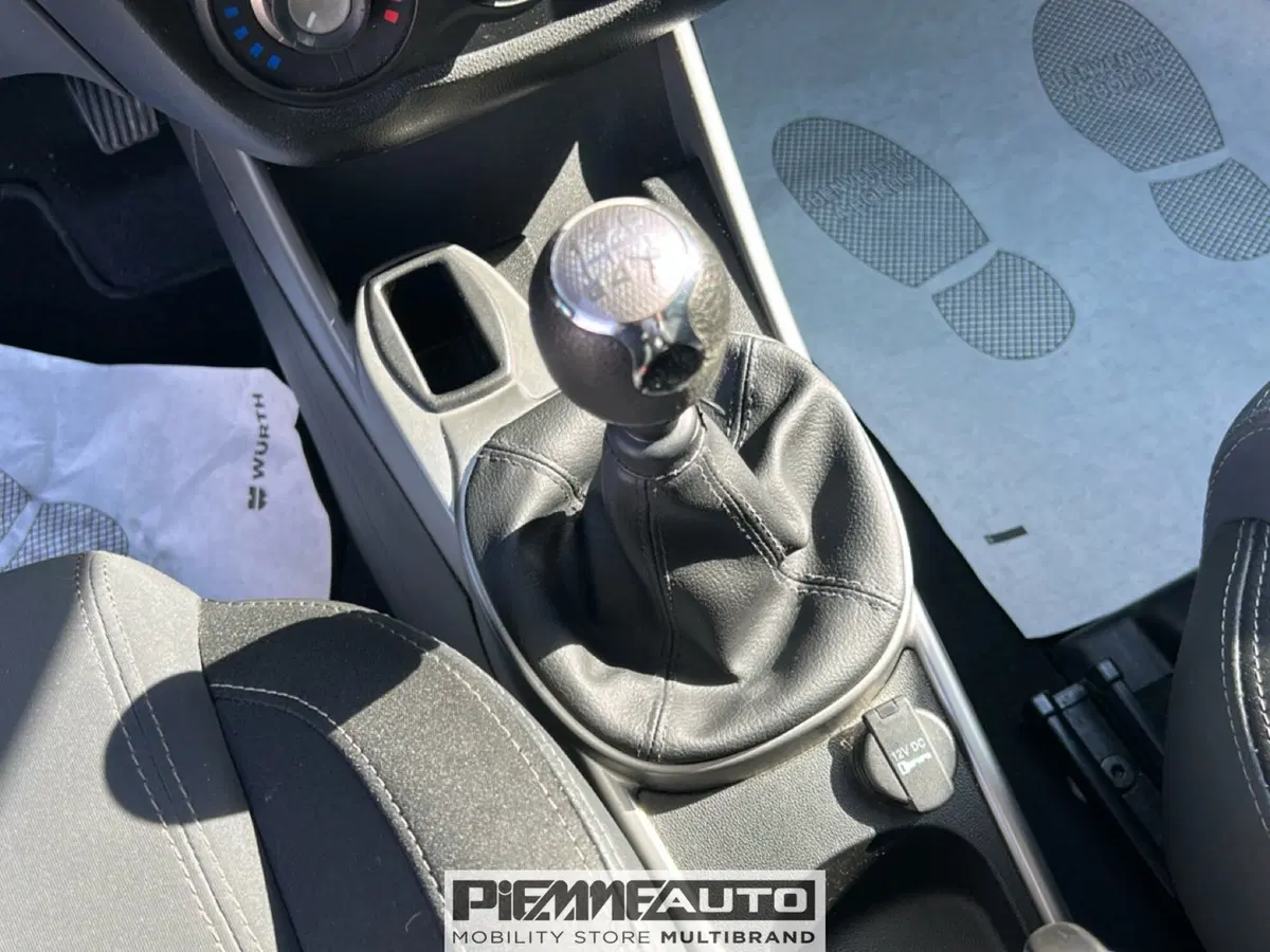 Alfa Romeo MiTo usata a Parma (13)