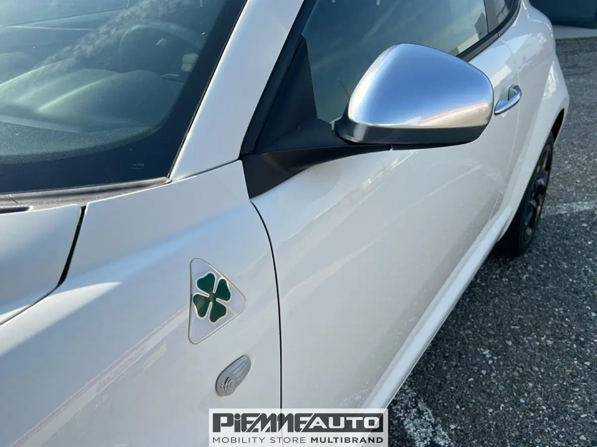 Alfa Romeo MiTo usata a Parma (19)