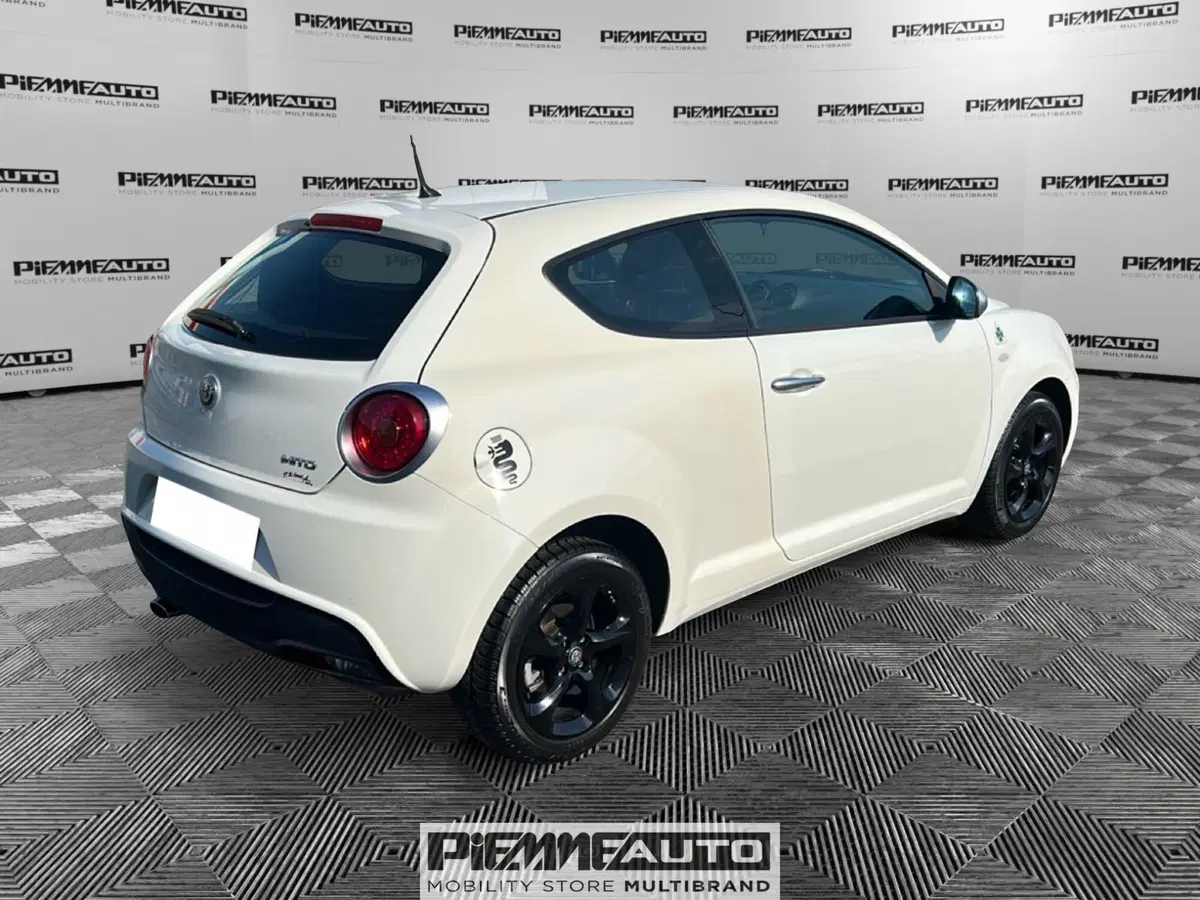 Alfa Romeo MiTo usata a Parma (5)