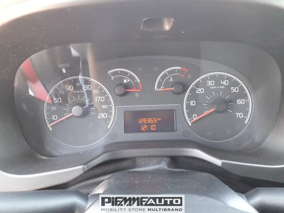 Fiat Fiorino usata a Piacenza (13)