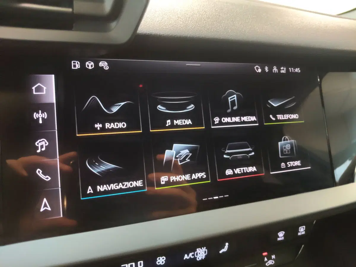Audi A3 Sedan nuova a Modena (10)