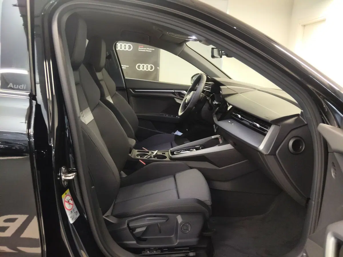 Audi A3 Sedan nuova a Modena (14)