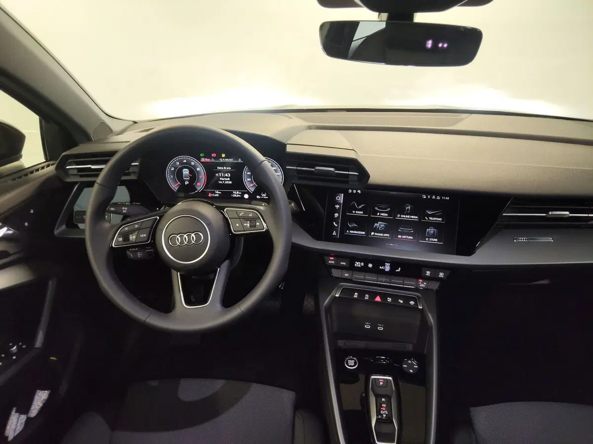 Audi A3 Sedan nuova a Modena (7)