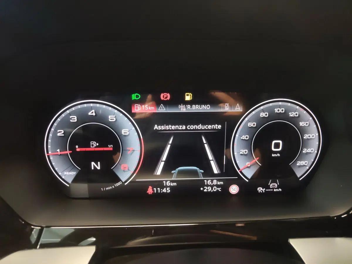 Audi A3 Sedan nuova a Modena (9)