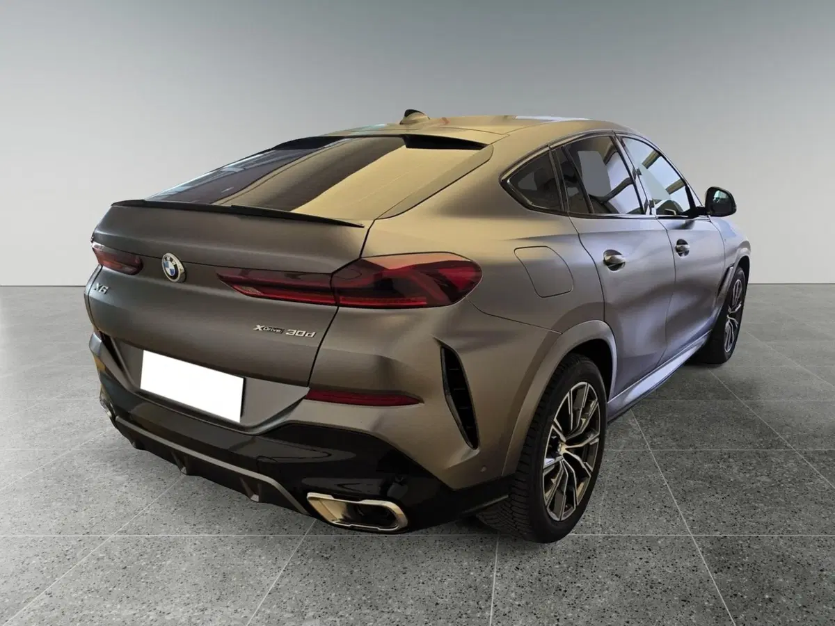 BMW X6 usata a Bari (11)