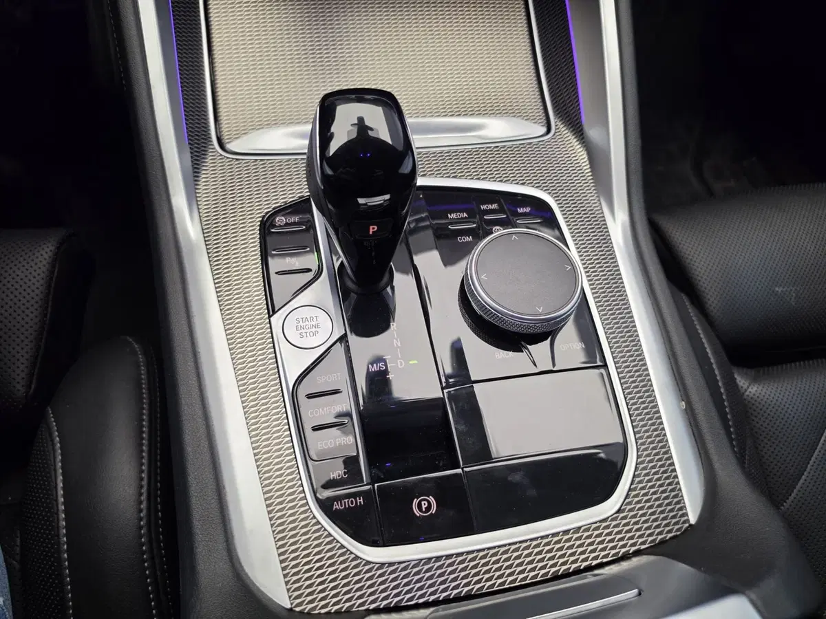 BMW X6 usata a Bari (5)