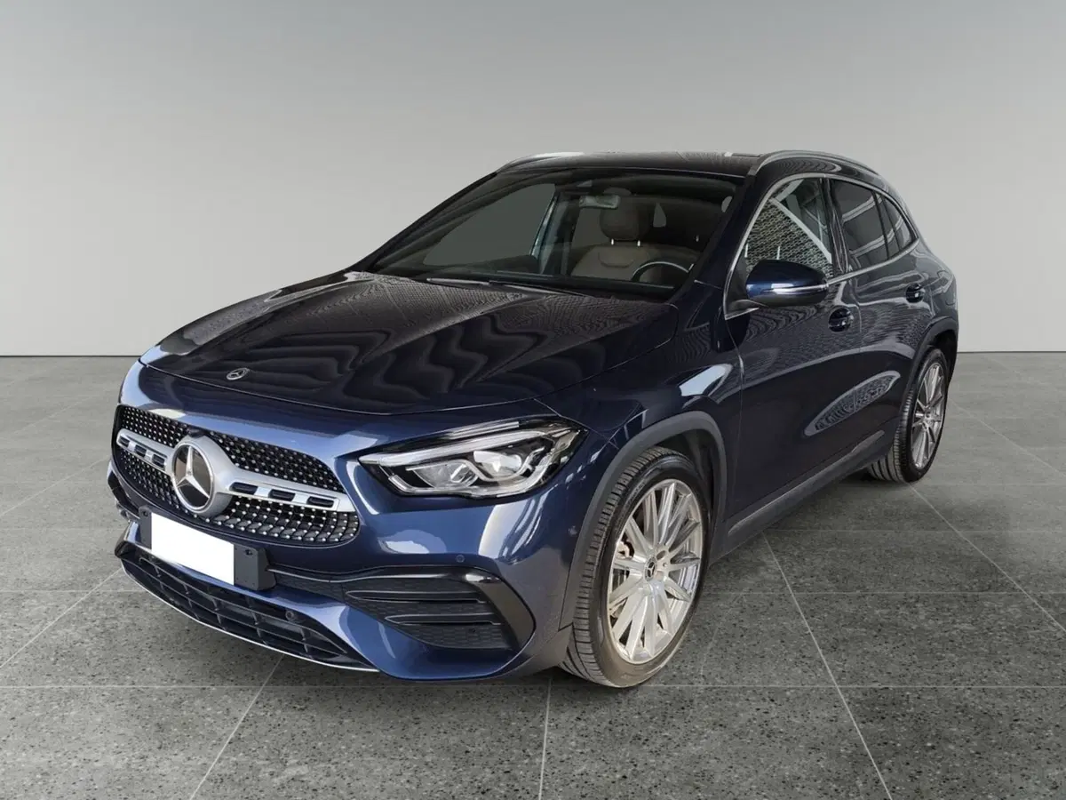 Mercedes-Benz GLA SUV usata a Bari