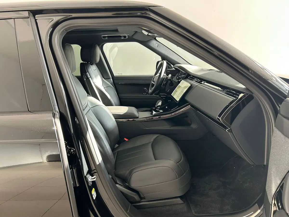 Land Rover Range Rover Sport usata a Ferrara (3)