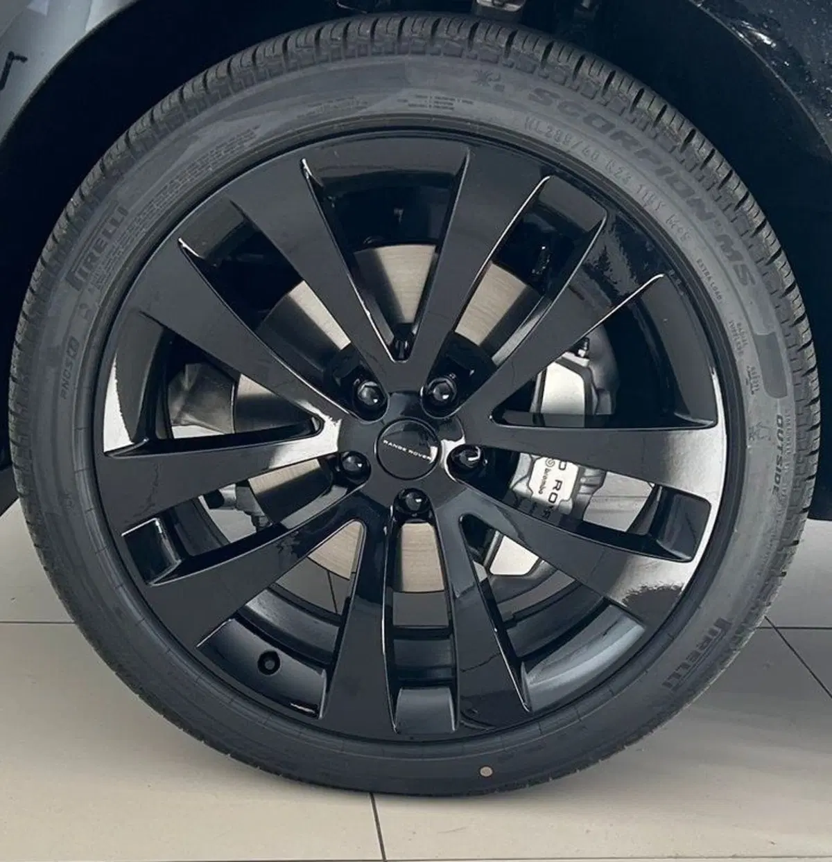 Land Rover Range Rover Sport usata a Ferrara (9)