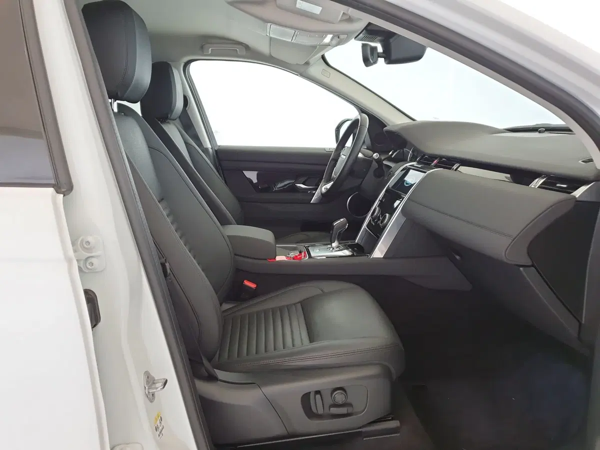 Land Rover Discovery Sport usata a Monza e Brianza (3)