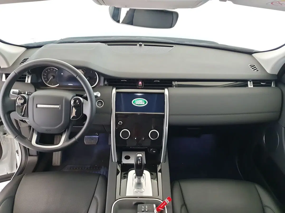 Land Rover Discovery Sport usata a Monza e Brianza (4)