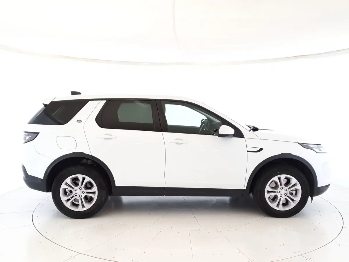 Land Rover Discovery Sport usata a Monza e Brianza (6)