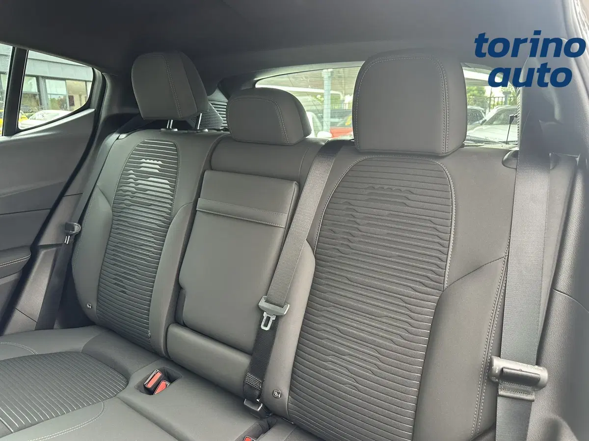 Alfa Romeo Tonale nuova a Torino (12)