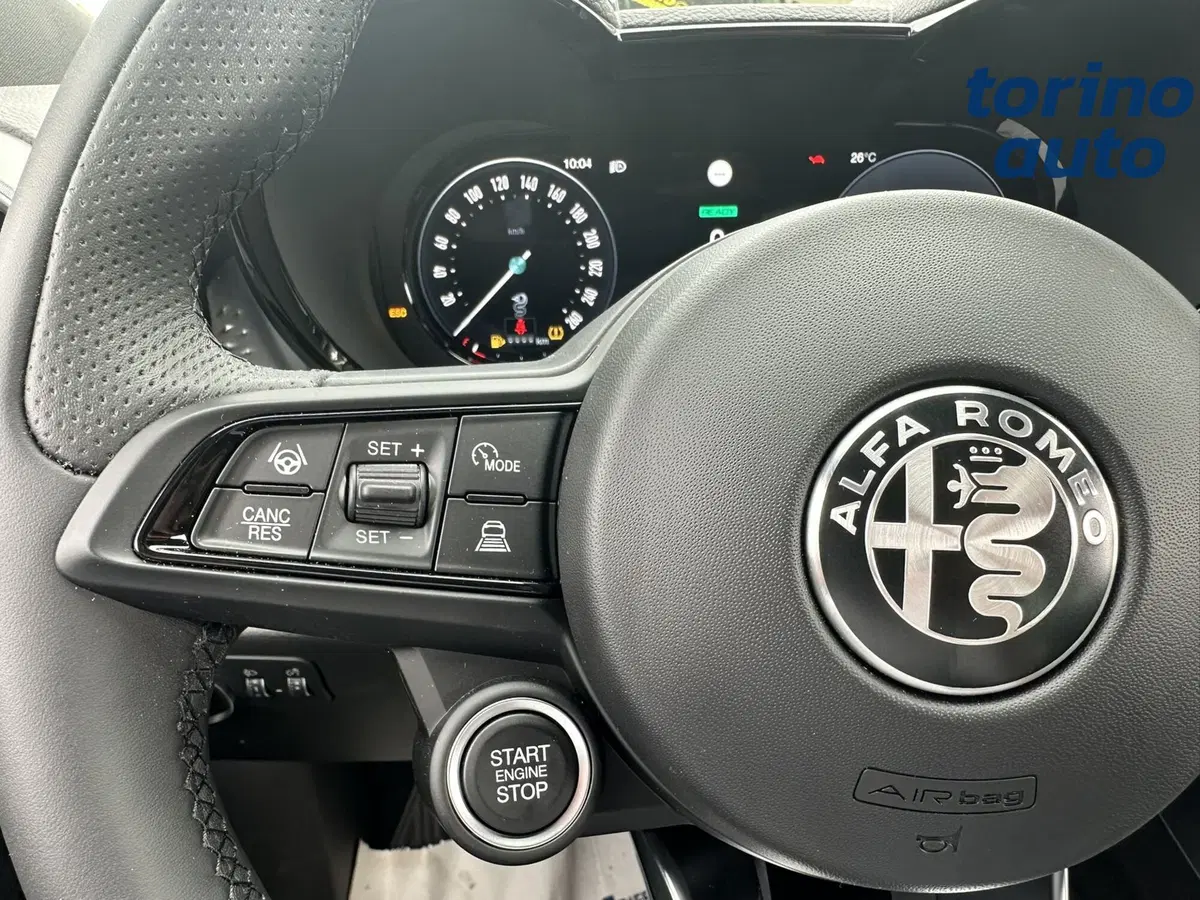 Alfa Romeo Tonale nuova a Torino (17)
