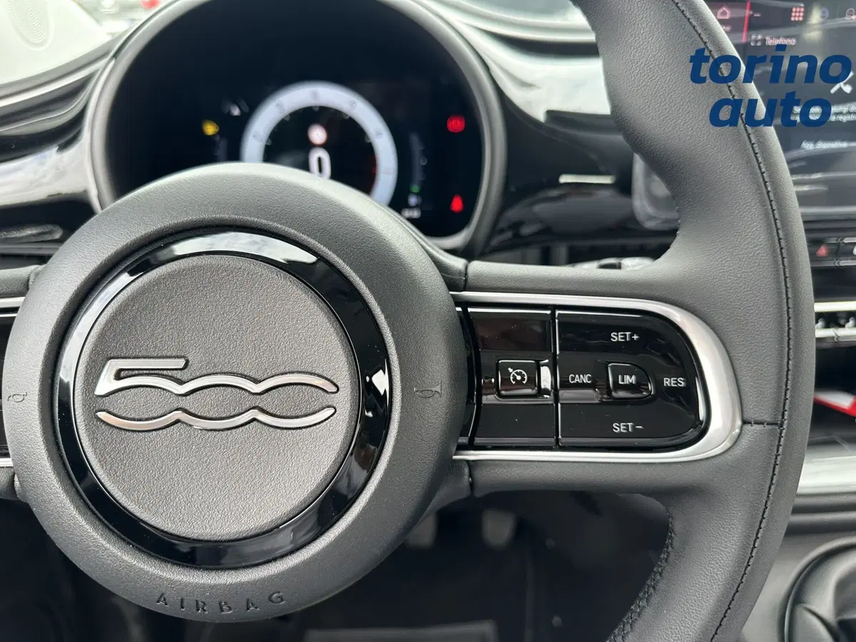 Fiat 500 nuova a Torino (17)