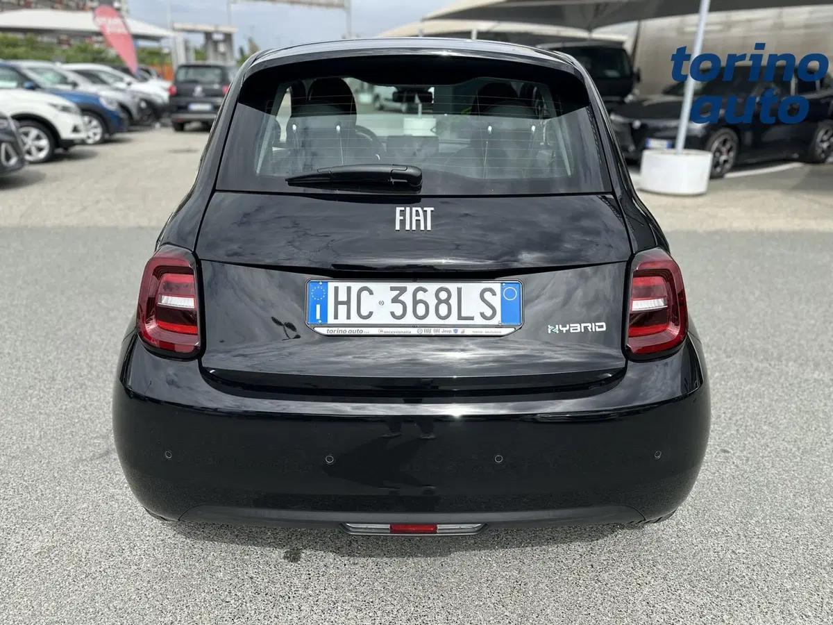Fiat 500 nuova a Torino (6)
