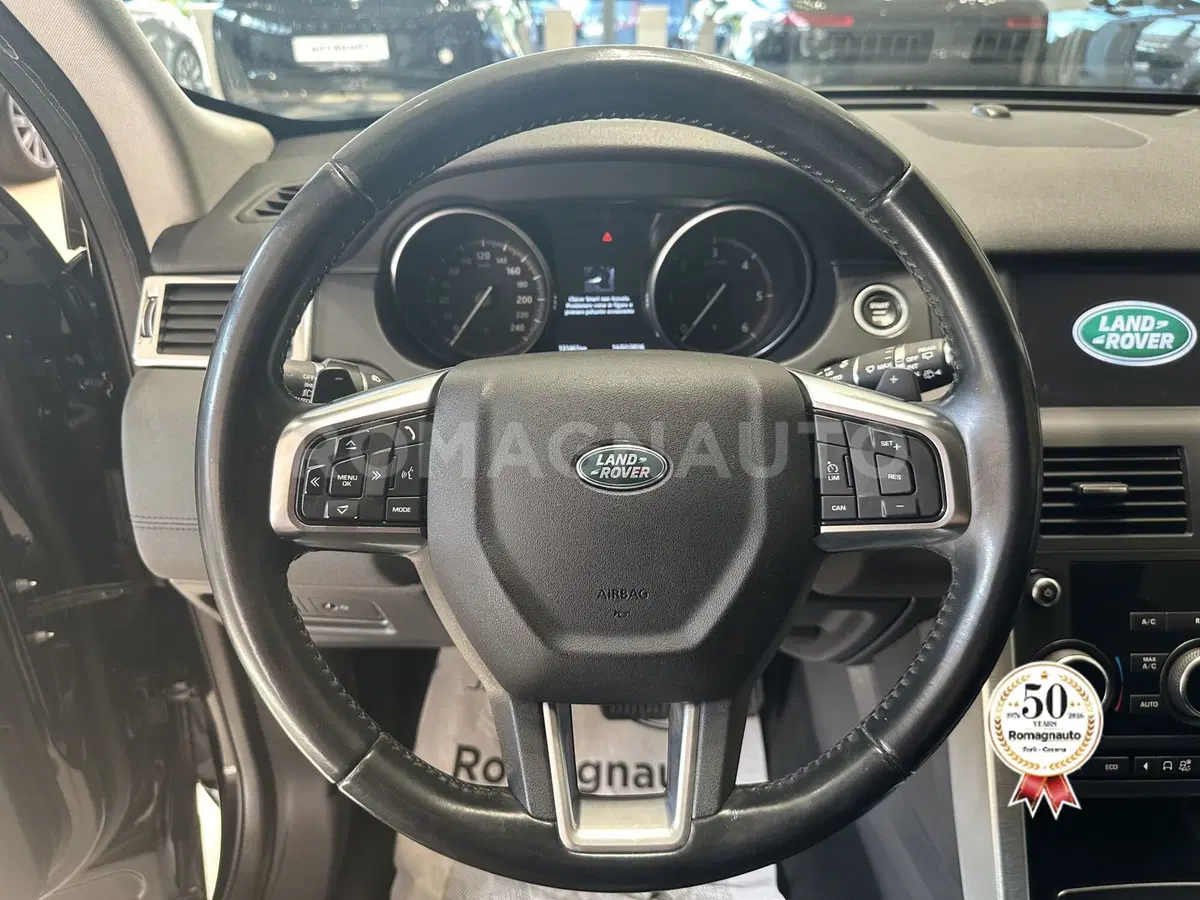 Land Rover Discovery Sport usata a Forlì-Cesena (16)