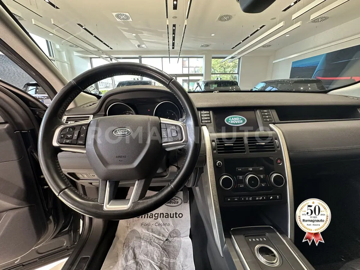 Land Rover Discovery Sport usata a Forlì-Cesena (17)
