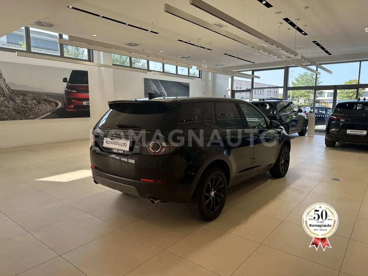 Land Rover Discovery Sport usata a Forlì-Cesena (5)