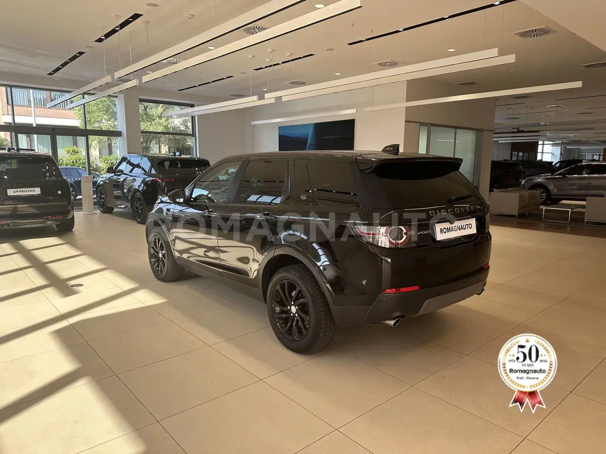 Land Rover Discovery Sport usata a Forlì-Cesena (7)