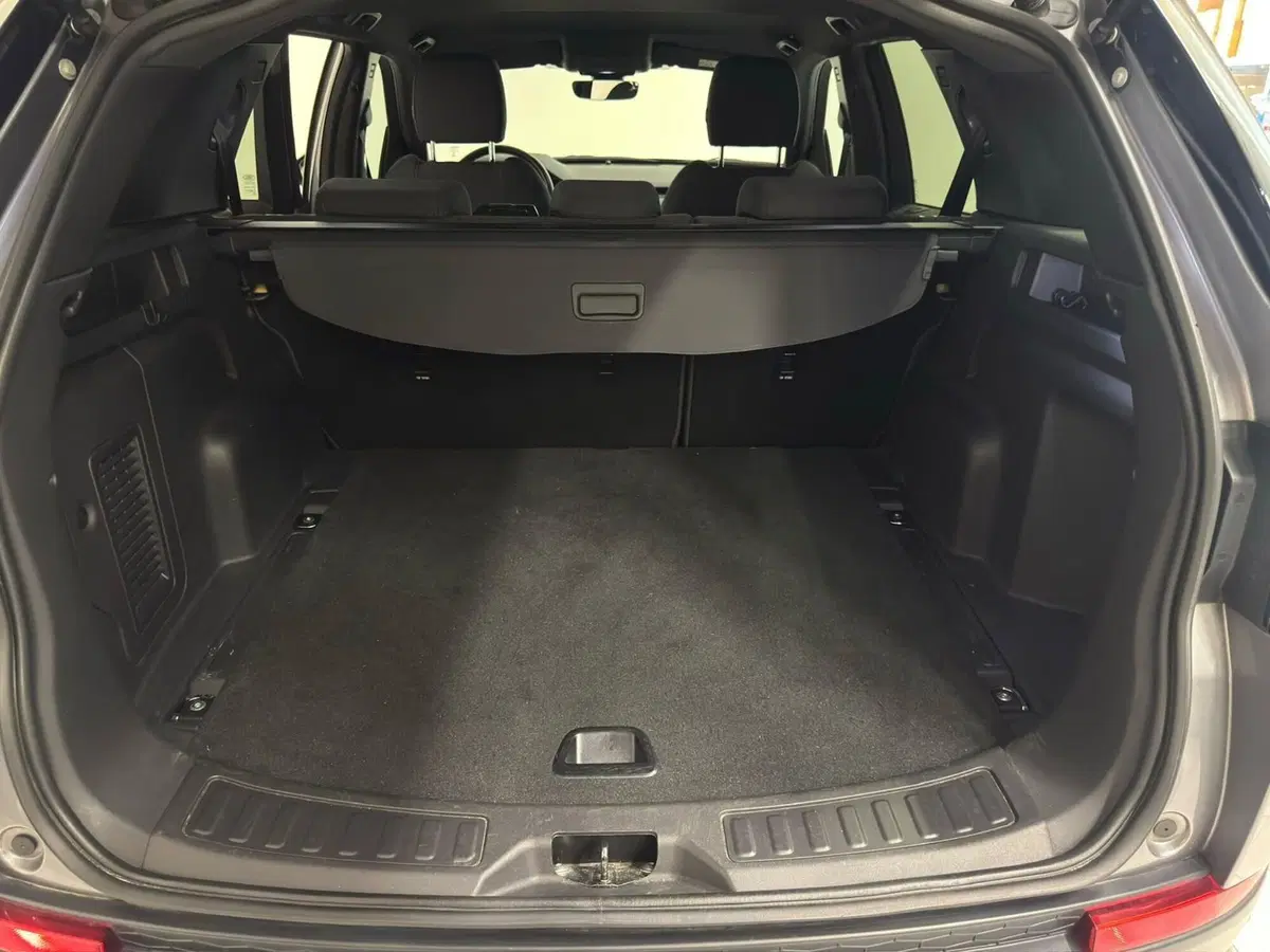 Land Rover Discovery Sport usata a Novara (16)