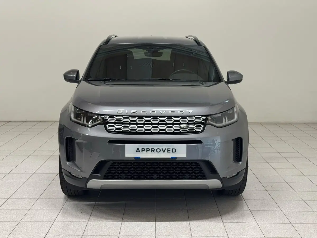 Land Rover Discovery Sport usata a Novara (8)