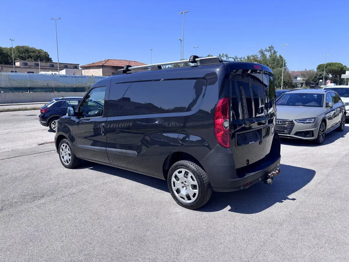 Fiat Doblò Furgone usata a Ancona (7)
