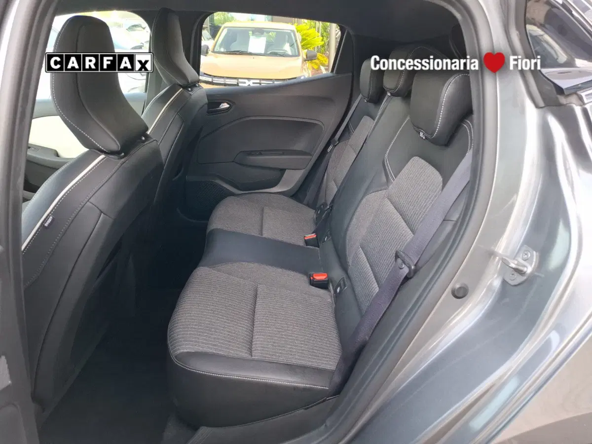 Renault Clio usata a Latina (15)