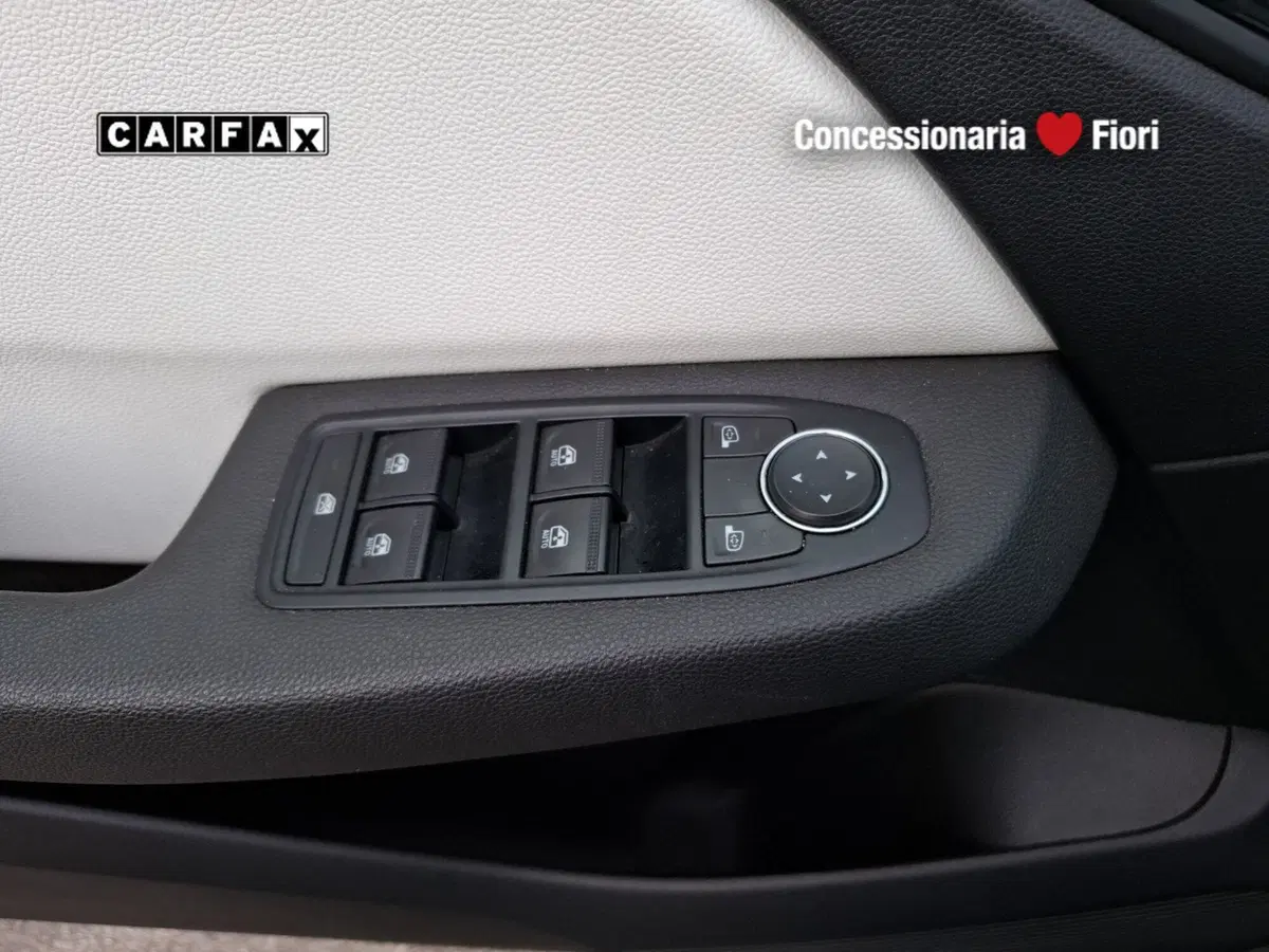 Renault Clio usata a Latina (18)