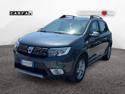 Dacia Sandero Stepway 1.0 TCe 100 CV ECO-G Comfort del 2020 usata a Roma