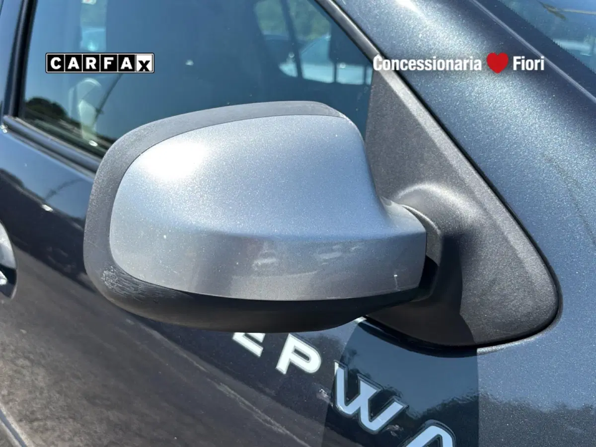Dacia Sandero usata a Roma (9)