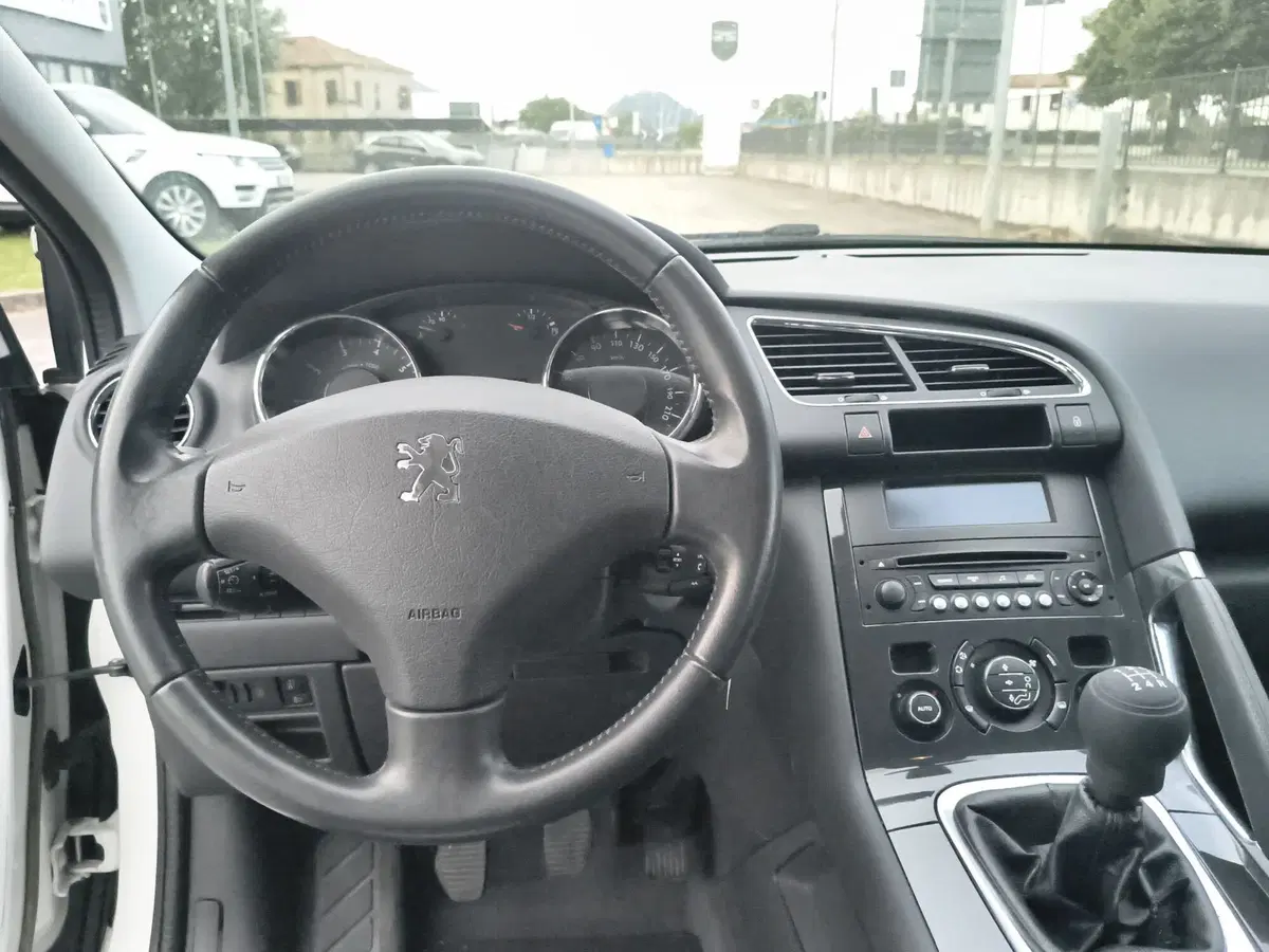 Peugeot 3008 usata a Padova (10)