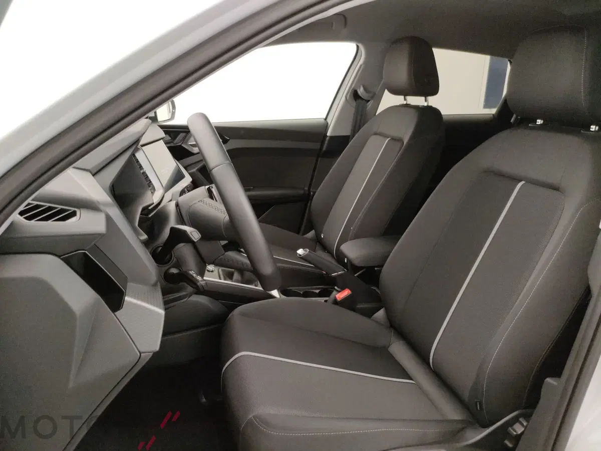Audi A1 Sportback usata a Varese (11)