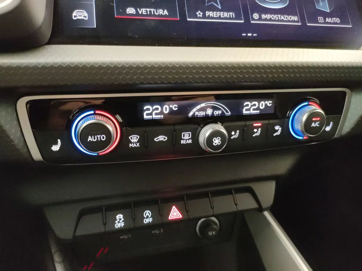 Audi A1 Sportback usata a Varese (13)