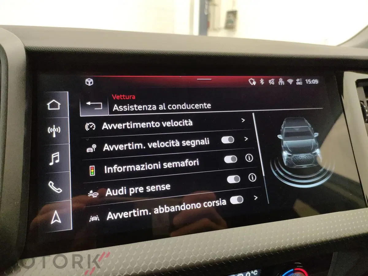 Audi A1 allstreet usata a Varese (15)