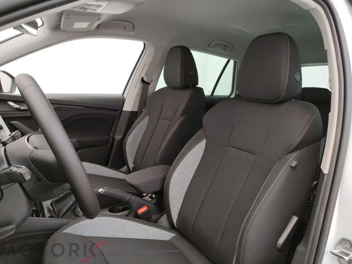 Skoda Kamiq nuova a Varese (10)