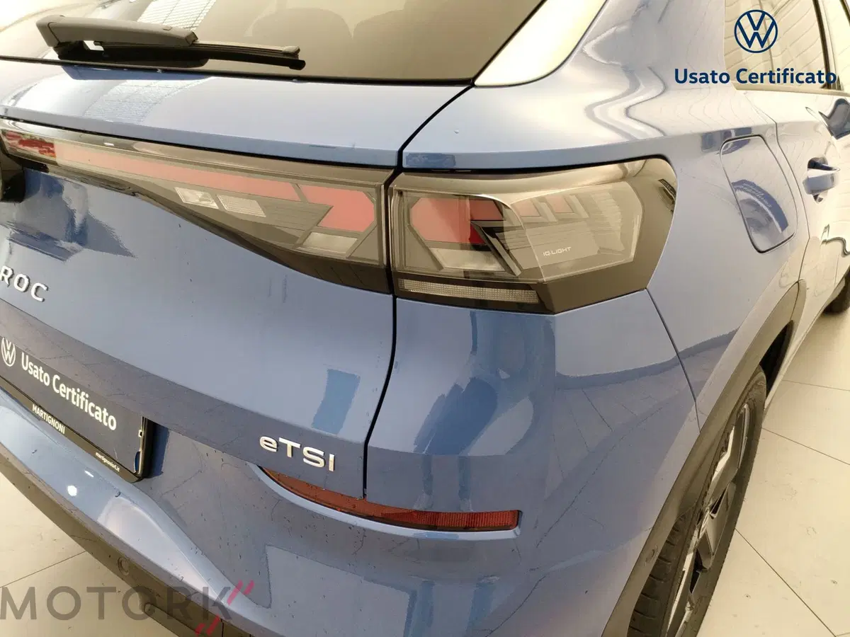 Volkswagen T-Roc nuova a Varese (8)
