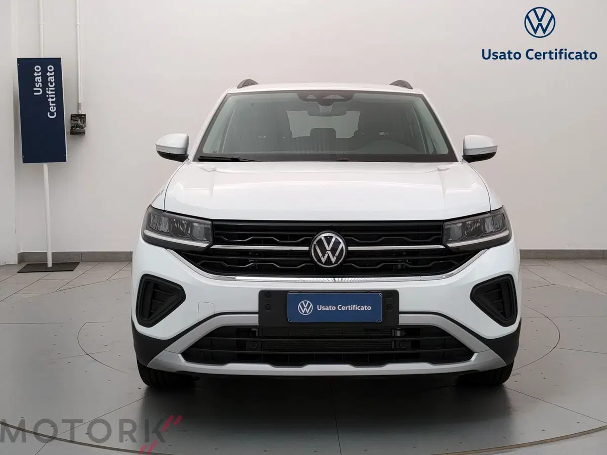 Volkswagen T-Cross nuova a Varese (2)