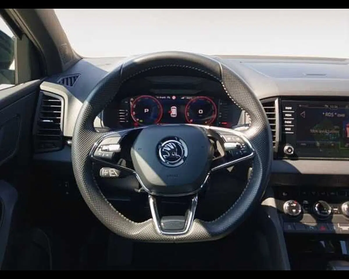 Skoda Karoq usata a Ravenna (12)
