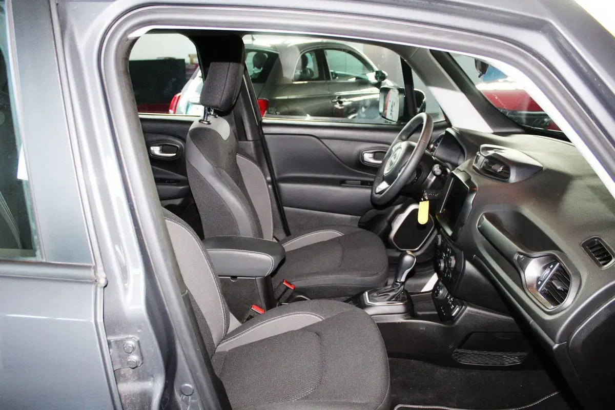 Jeep Renegade usata a Terni (8)