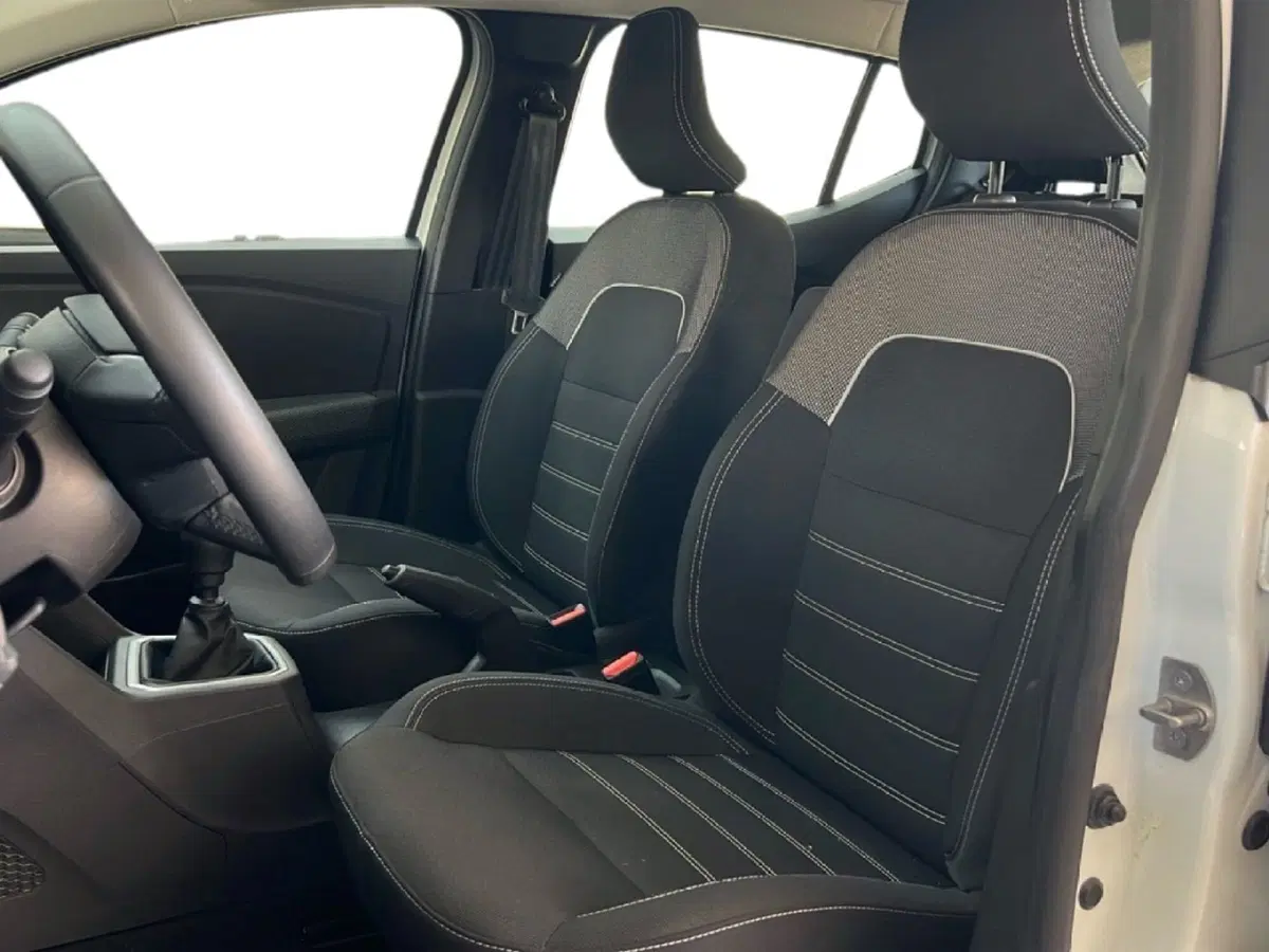 Dacia Sandero Streetway usata a Roma (12)