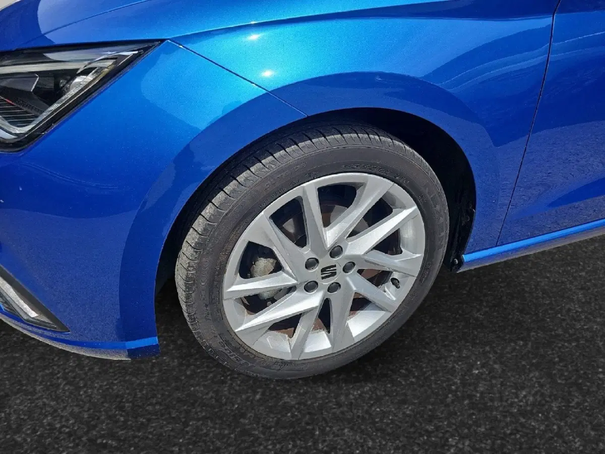 SEAT Ibiza usata a Lecco (9)